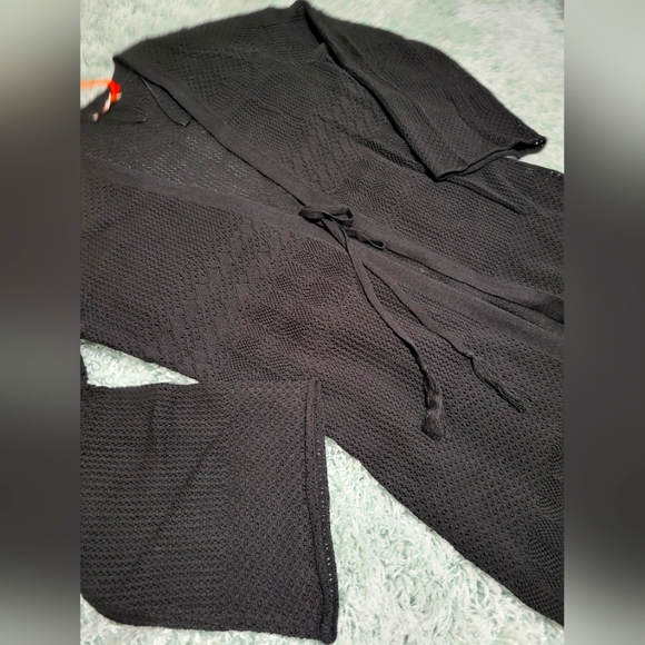 Knox Rose, Women's Crochet Cover Up, Size M - Picture 3 of 3